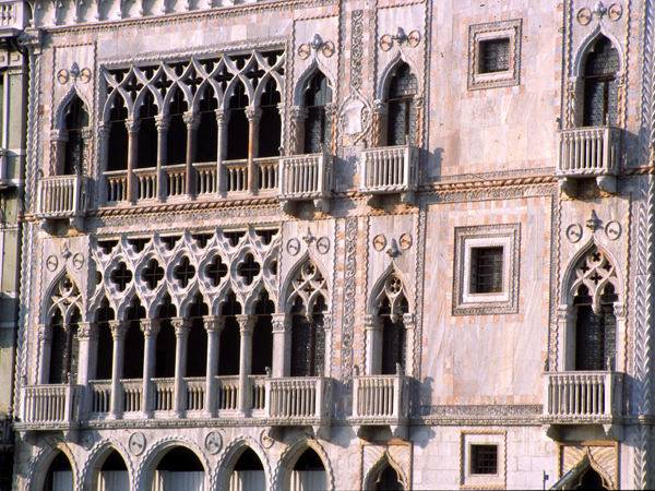 IT.Venice.facades